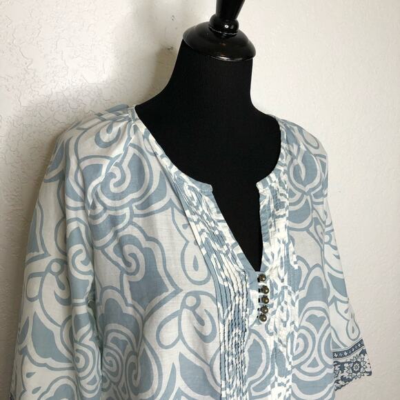 Soft Surroundings light blue white floral scroll print popover top size Medium - Picture 5 of 13